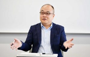 藤井康平先生